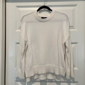 Tahari Women's White Crew Neck Sweater